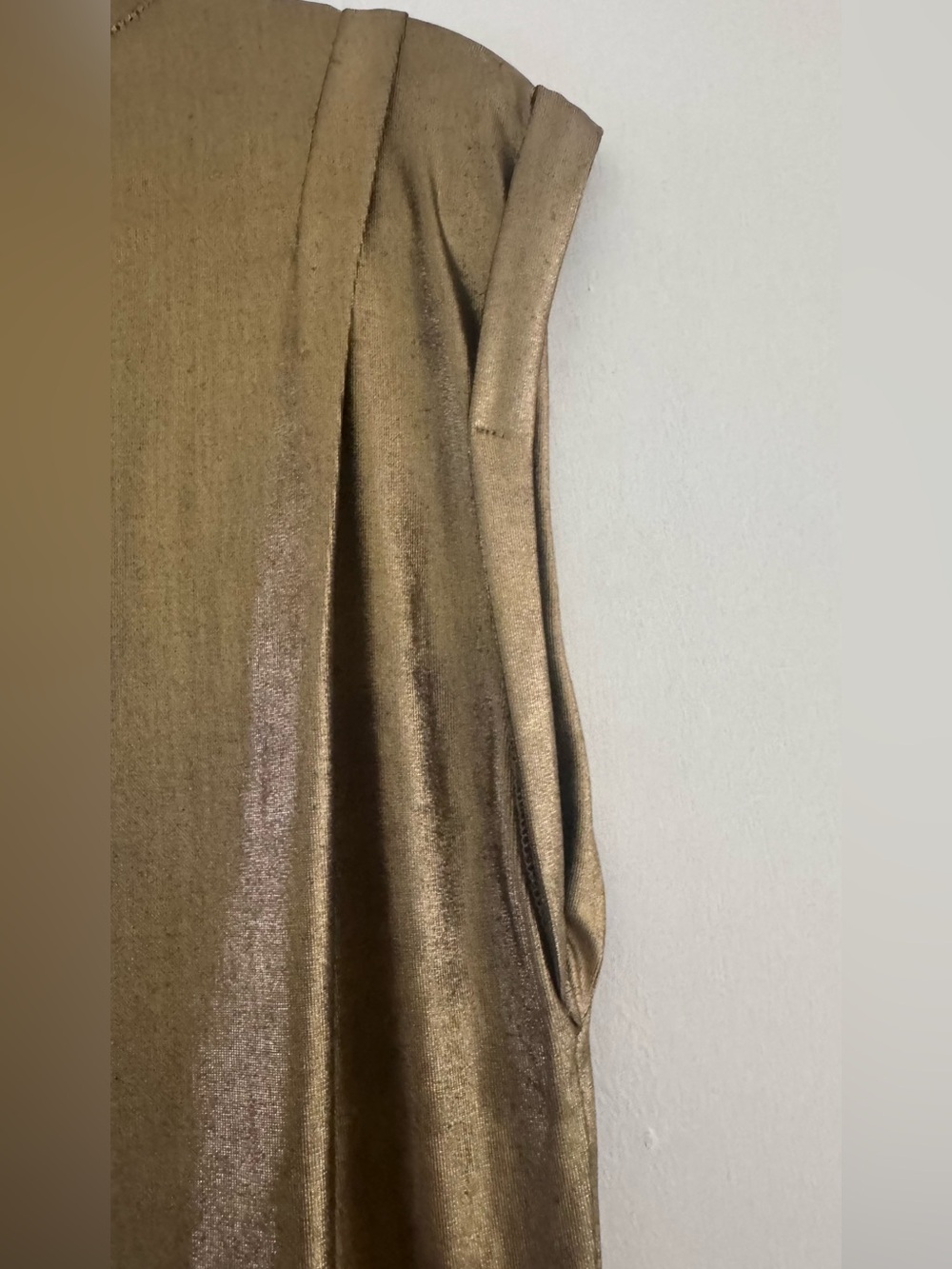 Dotti Metallic Gold Sleeveless Crew Neck Top M Luxury - Picture 6 of 9